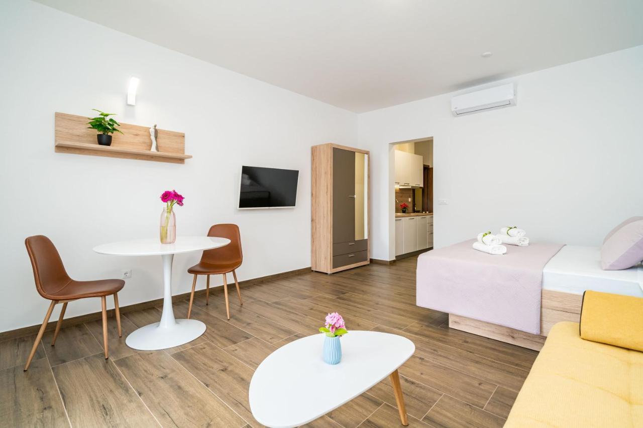 Studio Apartman Blue Bay Dubrovnik Exterior photo